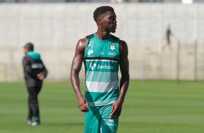 Djaniny Tavares deja al Santos Laguna y emigra a Arabia Saudita