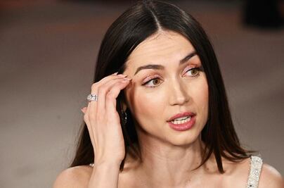 Ana de Armas reacciona a desagradable comentario de reportero en los Oscar