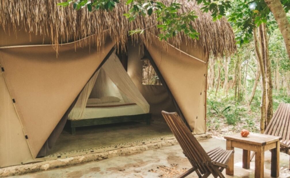 8 hoteles, haciendas y glampings que tienen su propio cenote