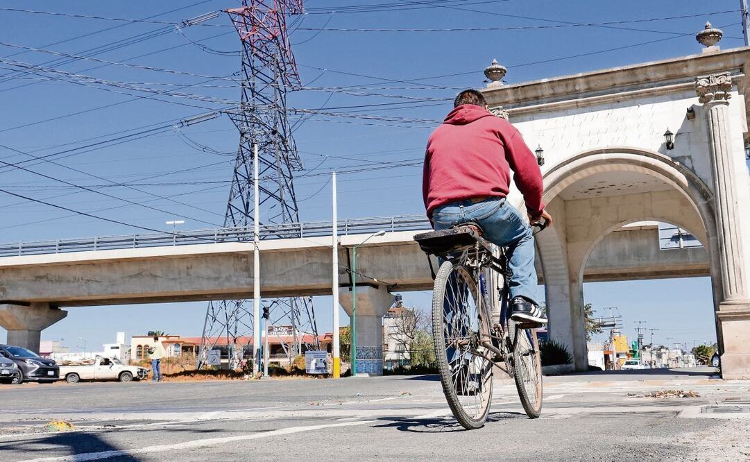 Lo que se necesita es acompañar a la población que ya se mueve tradicionalmente en bicicleta, dijo el presidente de la Fundación Tláloc. Foto: Arturo Hernández / EL UNIVERSAL