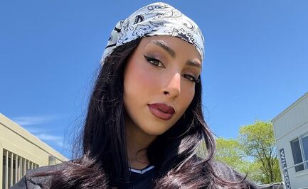 María Chacón lució “look de brujis” en encuentro con Tim Burton