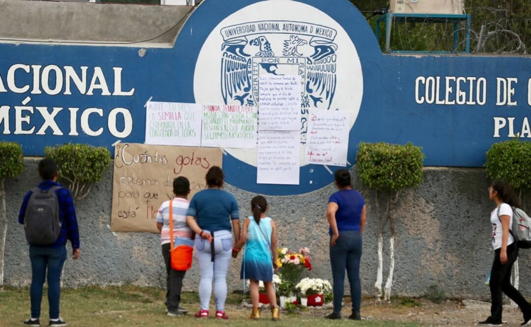 En el CCH Oriente montaron un altar por Aideé