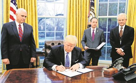 Asesor de Trump dice que el acuerdo comercial con China está "terminado"