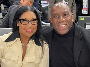 Cómo fue la reacción de la esposa de Magic Johnson ante el anuncio de VIH en la vida real