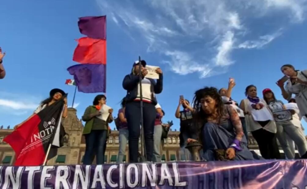 Así fue la marcha feminista del 25N en la CDMX minuto por minuto