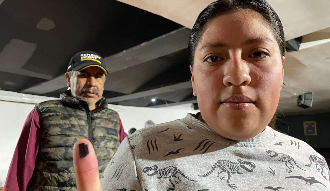 Habitantes del pueblo San Pedro Cuajimalpa, localizado en la alcaldía del mismo nombre, ejercieron su voto a favor o en contra de la construcción de una UTOPÍA. Foto: X @tomaspliegoc