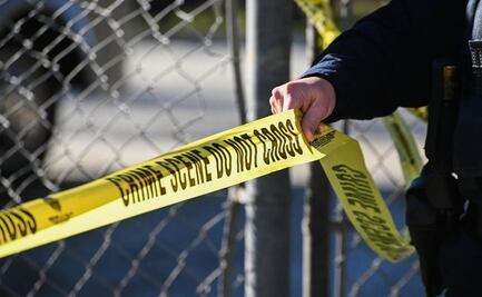 Hombre se suicida al llegar la policía a su casa; vivía con un cadáver