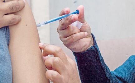 Extranjeros residentes de CDMX podrán ser vacunados contra Covid: Sheinbaum