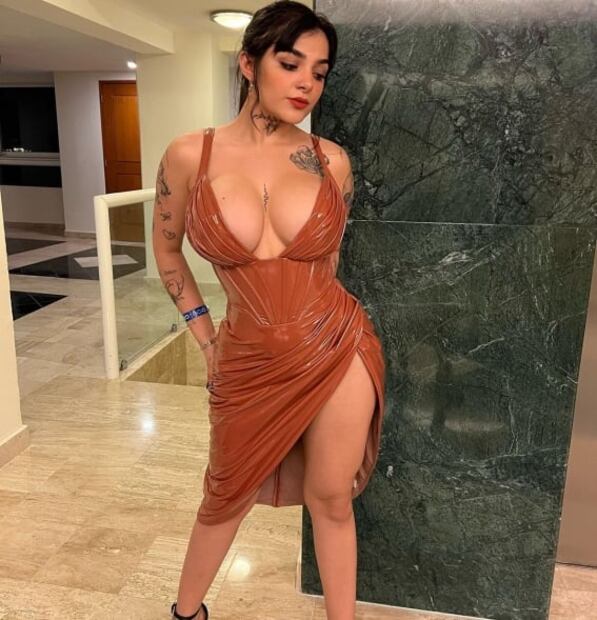 Karely Ruiz y el altercado que tuvo con una fan en medio de una fiesta