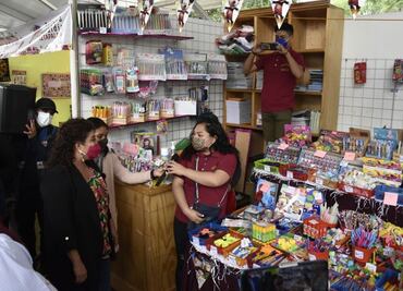 Iztapalapa ofrece precios bajos en feria de útiles escolares ante regreso a clases