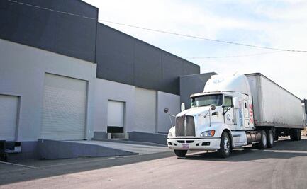 Al mínimo, la disponibilidad de naves industriales