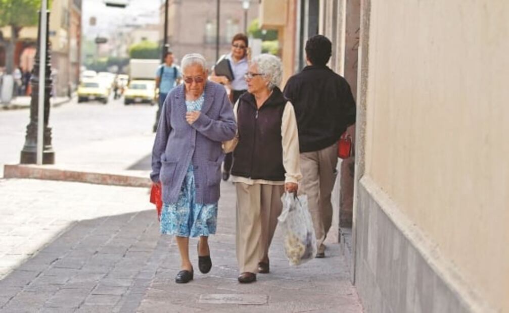 ¡Atención abuelitos! Pensión IMSS e ISSSTE tendrán un aumento en febrero 2023