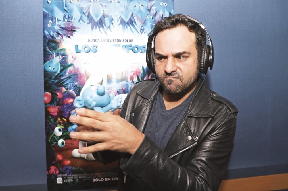 Ariel recuerda que de niño tuvo figuras coleccionables de los pitufos (VALENTE ROSAS. EL UNIVERSAL)