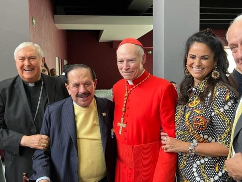 Carlos Aguiar Retes, Arzobispo Primado de México, celebra con misa 25 años como obispo 