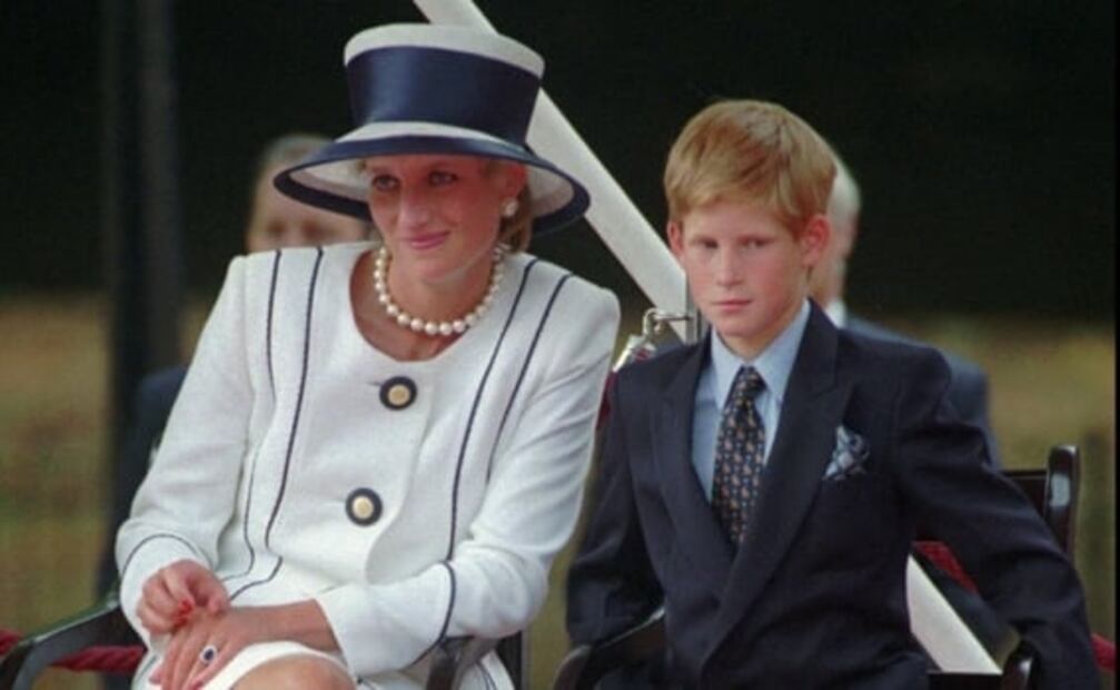 El príncipe Enrique se negaba a aceptar la muerte de su madre, la princesa Diana