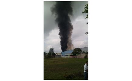 Reportan incendio de ingenio azucarero en Chiapas