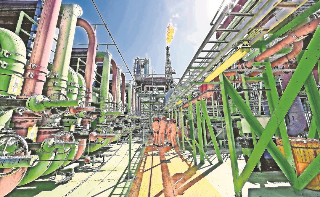 De acuerdo con la petrolera mexicana, con los nuevos pozos no sólo diversifican los puntos de producción, sino que hubo un incremento en extracción de crudos ligeros y condensados. Foto: ARCHIVO EL UNIVERSAL