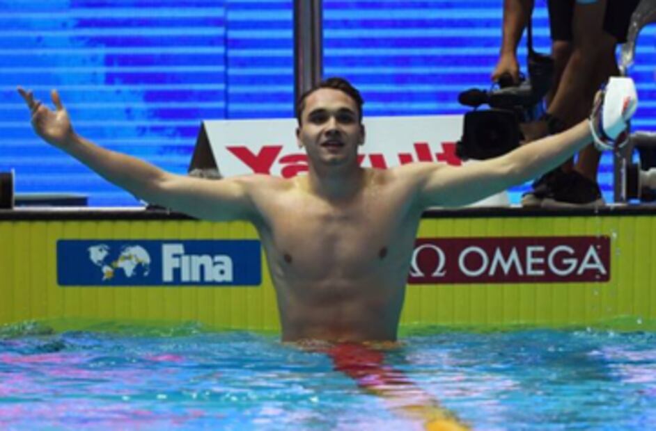 Pulverizan récord de Michael Phelps