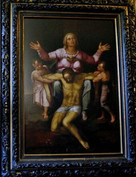 ¿Será un Miguel Ángel el cuadro de la sala? 