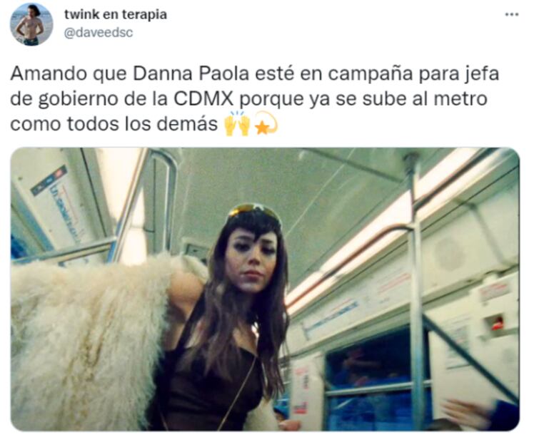 Danna Paola se sube al metro de la CDMX y así reaccionan en redes