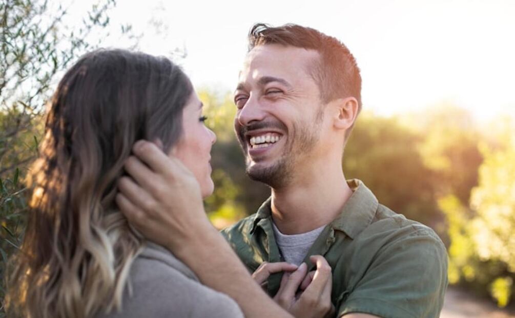Harvard advierte que el amor no siempre trae consigo cambios positivos. Fuente: Freepik.