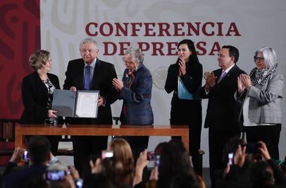 AMLO firma acuerdo por la Igualdad entre Mujeres y Hombres; no habrá machismo, dice