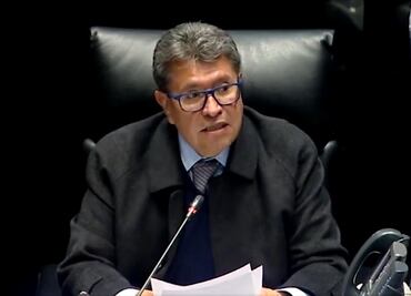 Inicia plenaria de Morena en Senado; agradece Monreal a AMLO respeto a la autonomía