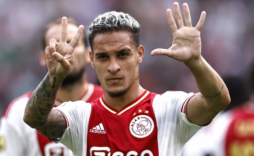 Antony celebrando con el Ajax - FOTO: EFE