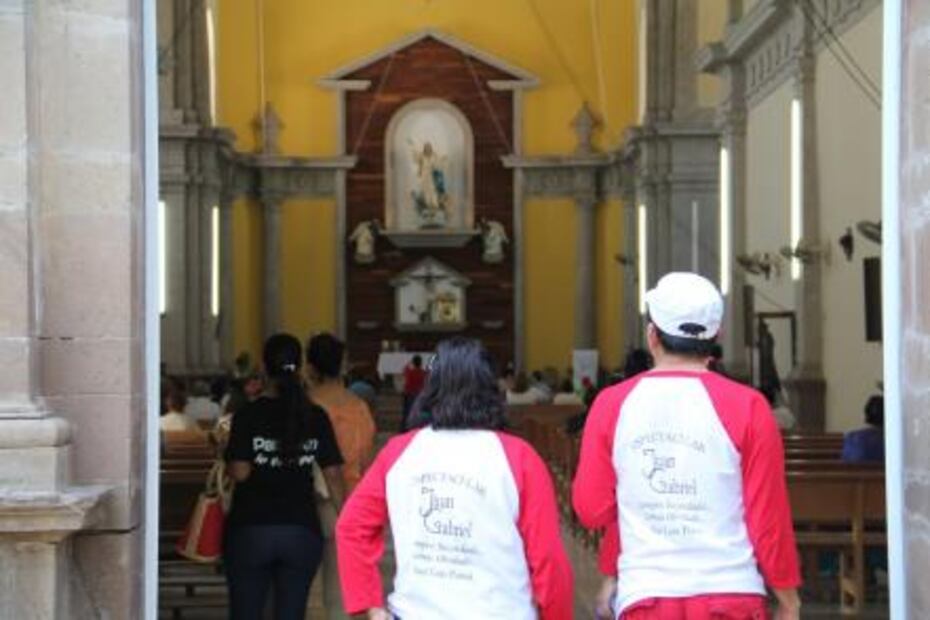 Homenaje por cumpleaños 67 de 'JuanGa' en Parácuaro