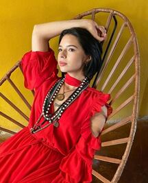 Ángela Aguilar tiene el look que usaría Selena en 2021