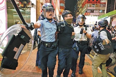Hong Kong vive gresca tras protesta