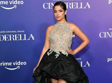 Lecciones de amor propio y belleza que aprendimos de Camila Cabello