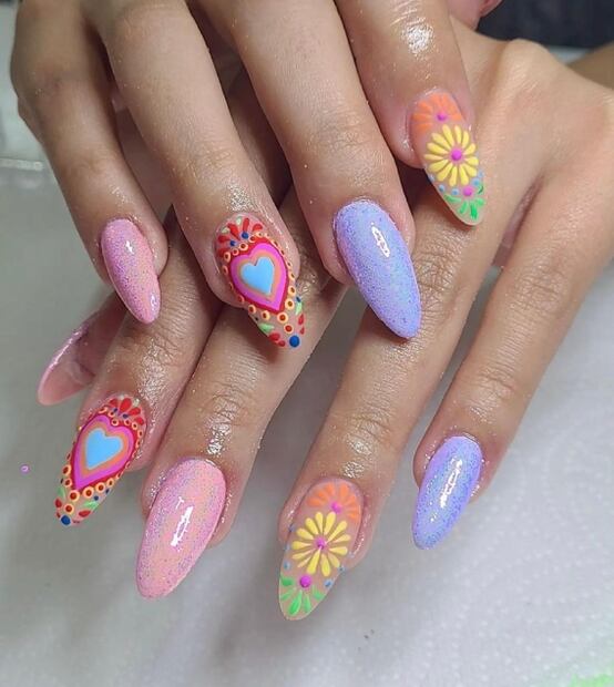 Diseños de uñas increíbles para celebrar las fiestas patrias