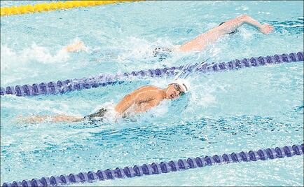 Tibio Muñoz pide transparencia en la Federación de Natación 