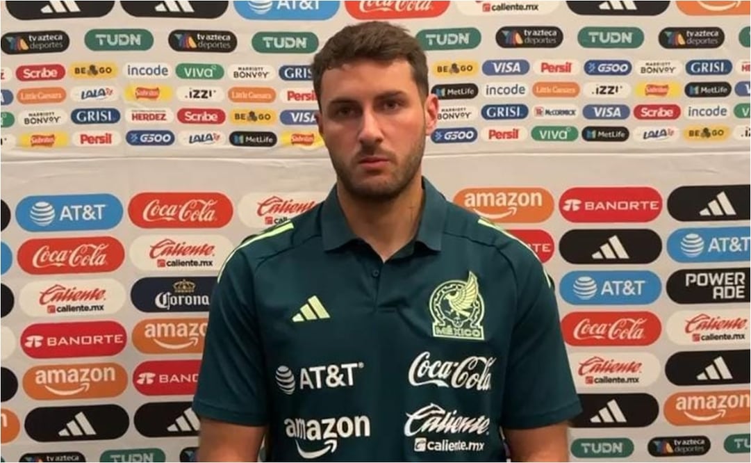 Santiago Giménez  FOTO; Captura de video