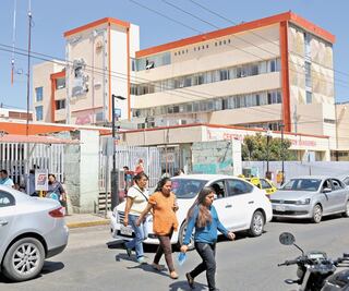 Paro en hospitales del Istmo deja a miles sin atención médica