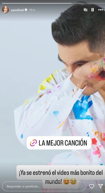 Carlos Rivera llora en el video "La Mejor Canción", en el que aparece con su hijo León.