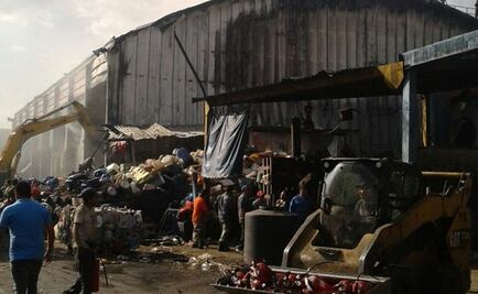 Incendio afecta 70% de planta recicladora en GAM