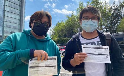 "Anhelábamos este día", dice la chaviza tras primera dosis Covid en Cuajimalpa