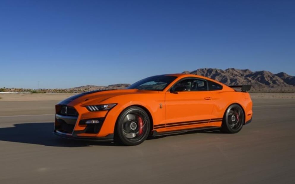 5 autos que comparten bases, pero son completamente diferentes