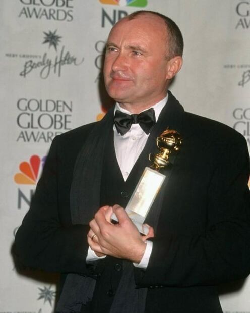 Igualitos, las fotos que demuestran el gran parecido de Lily Collins con su padre Phill Collins