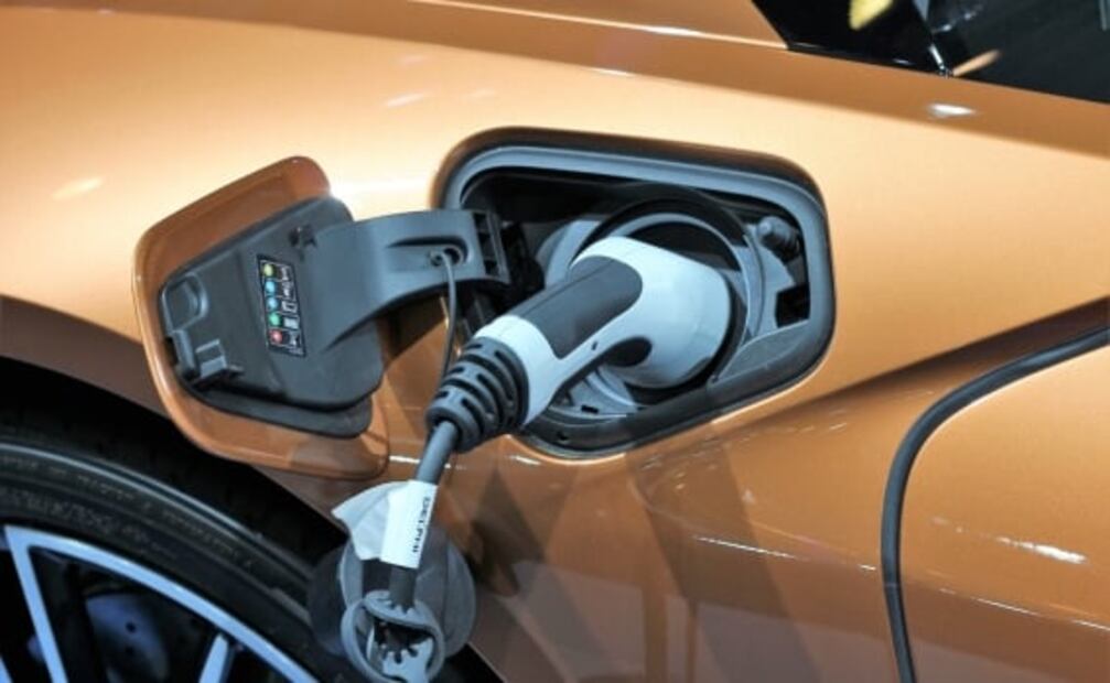 Por qué los híbridos y eléctricos están exentos de la contingencia