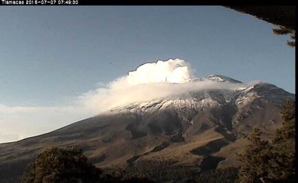 Popocatépetl Volcano spews 72 low-intensity exhalations 