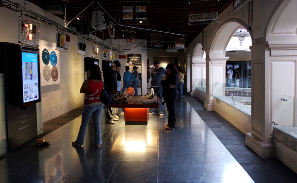 Así lucía una de las salas del Museo interactivo de Economía MIDE en junio de 2007, ubicado en la calle de Tacuba número 17, en el Centro Histórico. Foto: Carlos Reynoso/EL UNIVERSAL.