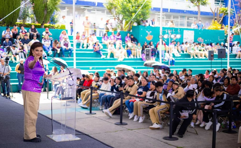 El programa ofrece a estudiantes y sus familias de instituciones primarias y secundarias públicas diversas actividades extracurriculares gratuitas.
Foto: Especial.