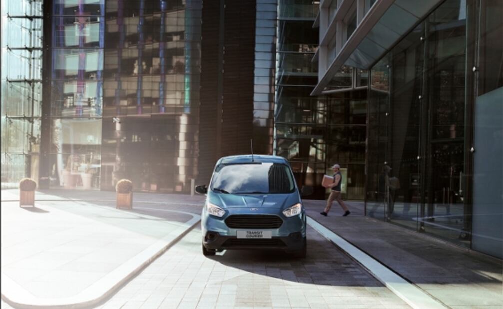 Ford Transit Courier 2021: una Van compacta con un motor turbo