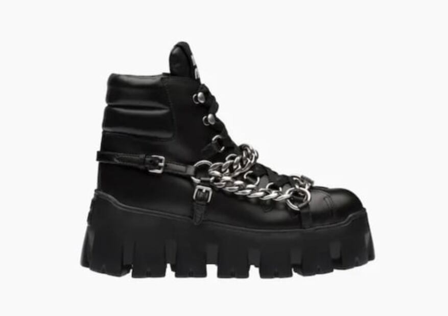 Cuánto cuestan las botas punk de lujo de Adela Micha