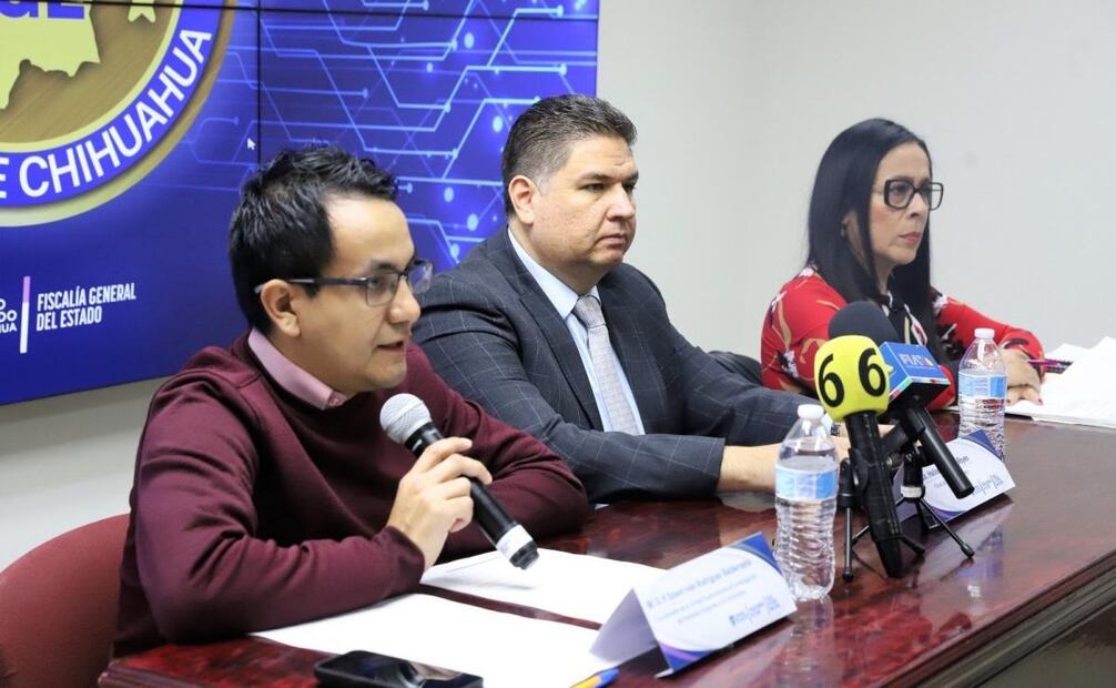 Autoridades dan información sobre el avance de la investigación (04/11/2025). Foto: Especial