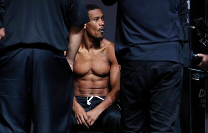 Multa a Daniel Jacobs por exceder peso en segundo pesaje