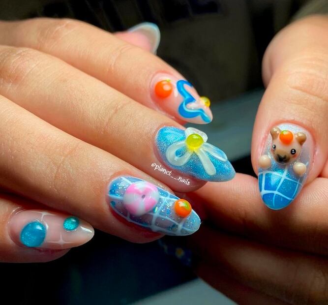 Uñas capibara. Foto: Instagram @planet_.nails